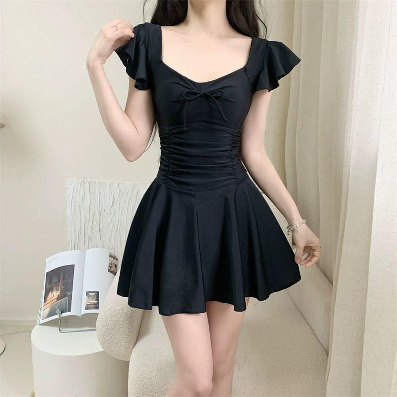 Traje de baño de manga corta c - Spa & Wellness Hotel Diamond Ustroń reseña y precio